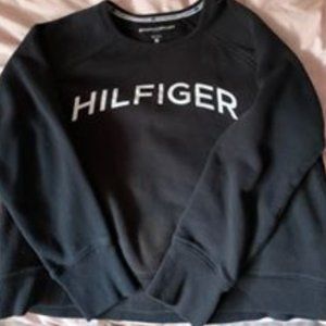 Tommy hilfiger crewneck sweater